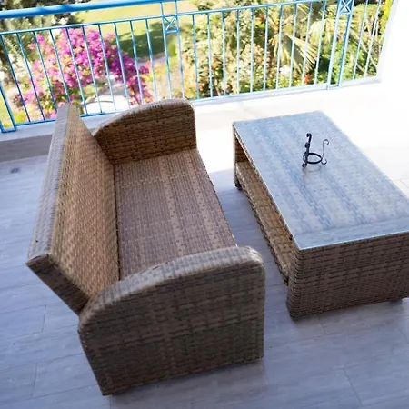 Paradise Gardens2 With Waking Distance To The Sea Apartamento *